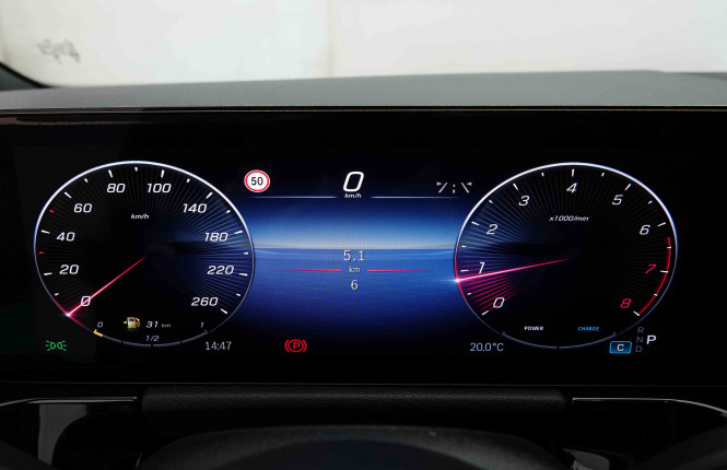 MERCEDES_MERCEDES_GLA_2653220_15.jpg