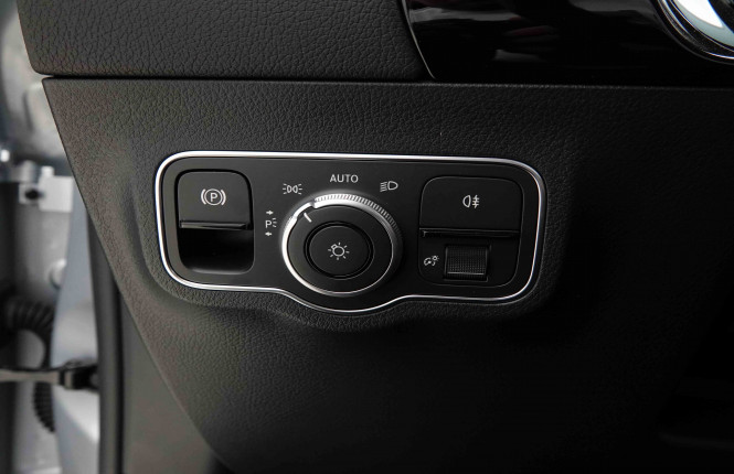 MERCEDES_MERCEDES_GLA_2653220_20.jpg