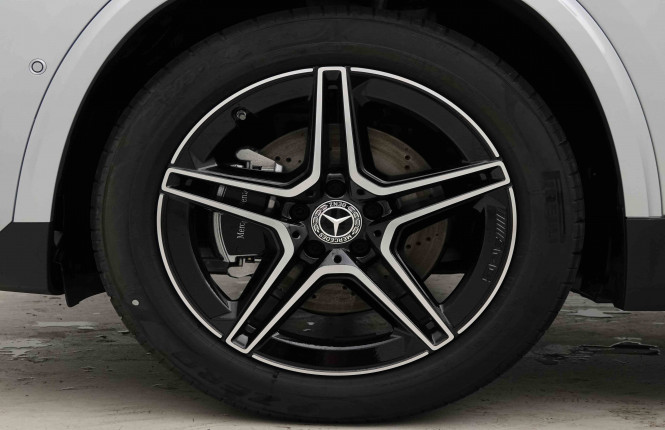 MERCEDES_MERCEDES_GLA_2653220_23.jpg