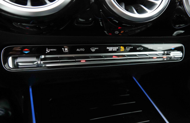MERCEDES_MERCEDES_GLA_2654726_45.jpg MERCEDES_MERCEDES_GLA_2654726_45.jpg
