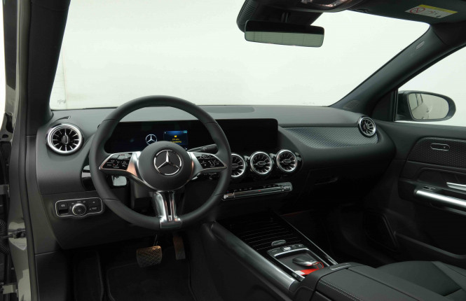 MERCEDES_MERCEDES_GLA_2654915_8.jpg MERCEDES_MERCEDES_GLA_2654915_8.jpg