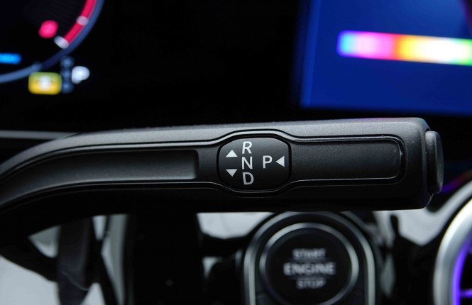MERCEDES_MERCEDES_GLA_2655209_17.jpg