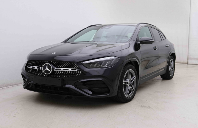 MERCEDES_MERCEDES_GLA_2655209_26.jpg