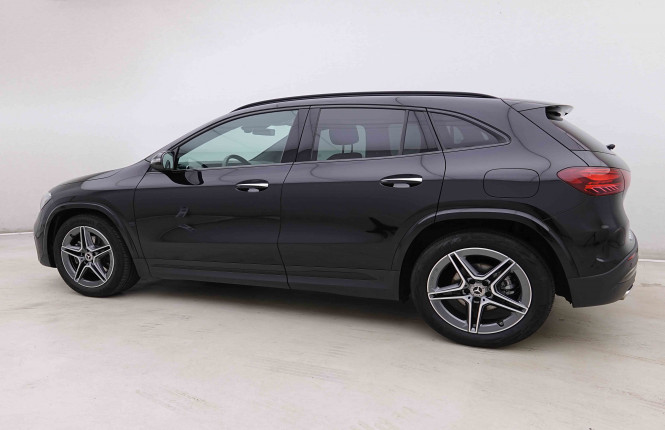 MERCEDES_MERCEDES_GLA_2655209_28.jpg