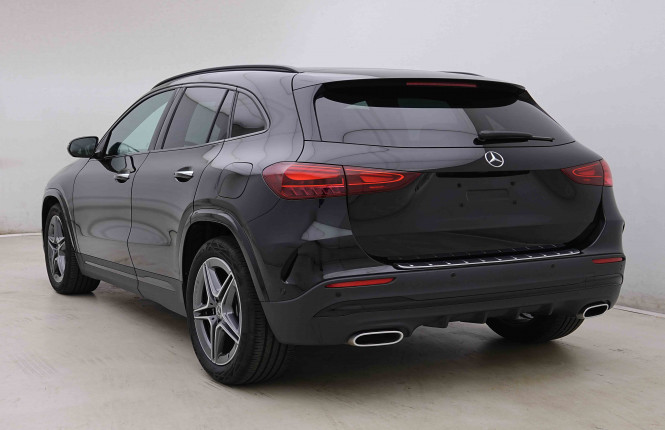 MERCEDES_MERCEDES_GLA_2655209_29.jpg
