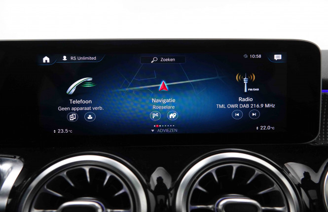 MERCEDES_MERCEDES_GLB_2550298_18.jpg