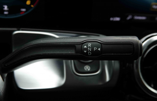 MERCEDES_MERCEDES_GLB_2654533_16.jpg