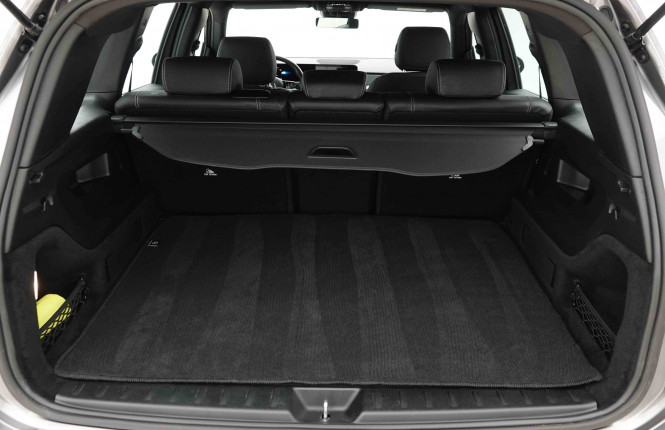 MERCEDES_MERCEDES_GLB_2654533_5.jpg
