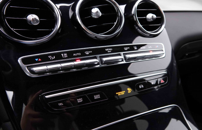 MERCEDES_MERCEDES_GLC_2548721_14.jpg