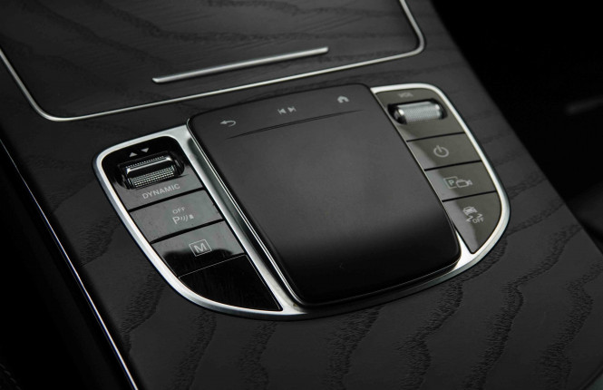 MERCEDES_MERCEDES_GLC_2654596_18.jpg