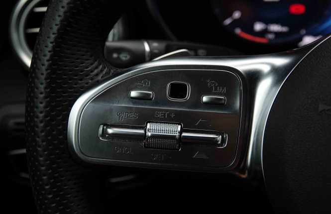MERCEDES_MERCEDES_GLC_2654596_22.jpg