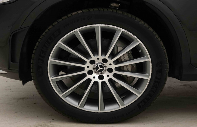 MERCEDES_MERCEDES_GLC_2654596_27.jpg