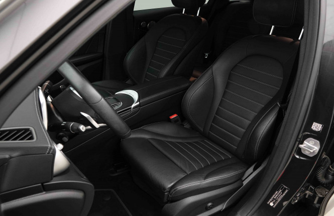MERCEDES_MERCEDES_GLC_2654596_8.jpg