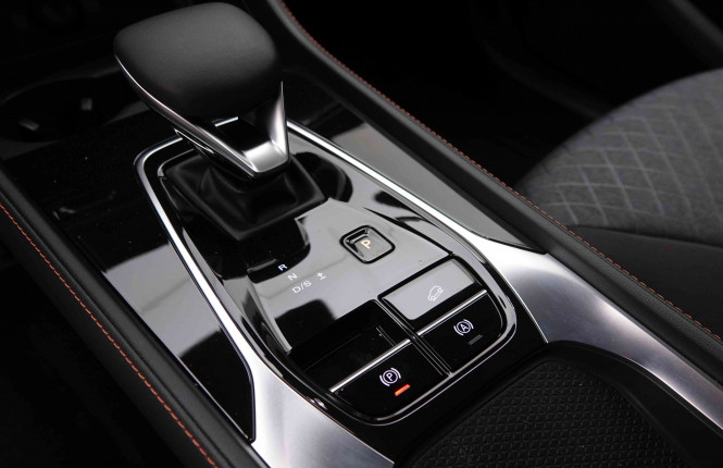 MG_MG_HS_2549246_14.jpg MG_MG_HS_2549246_14.jpg