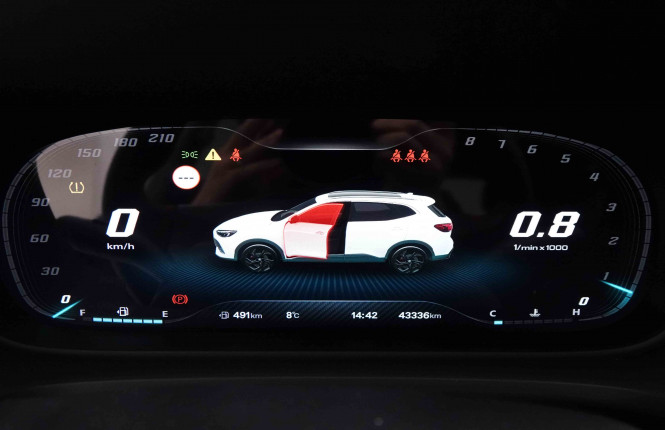 MG_MG_HS_2551573_15.jpg MG_MG_HS_2551573_15.jpg