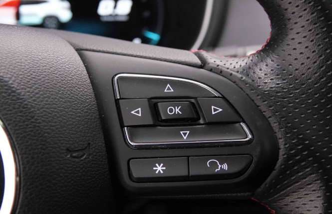 MG_MG_HS_2551594_21.jpg MG_MG_HS_2551594_21.jpg