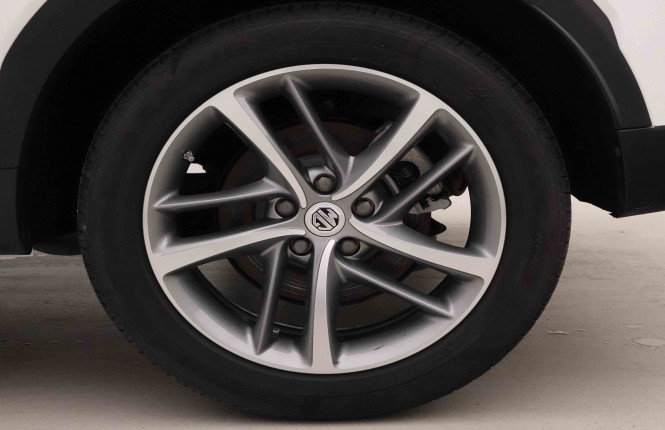 MG_MG_HS_2551594_23.jpg MG_MG_HS_2551594_23.jpg