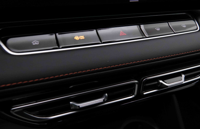 MG_MG_HS_2551734_15.jpg MG_MG_HS_2551734_15.jpg