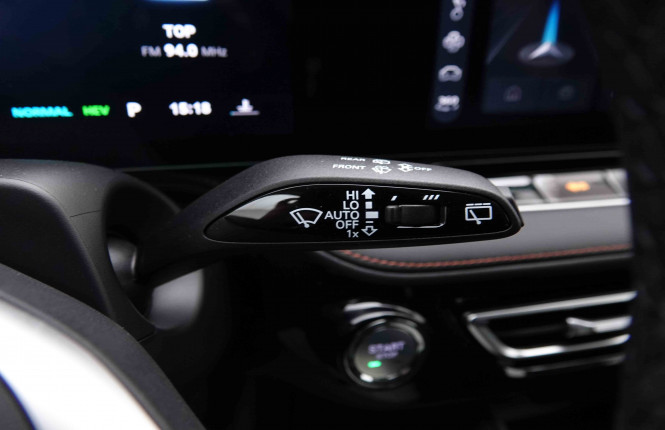 MG_MG_HS_2551734_18.jpg MG_MG_HS_2551734_18.jpg