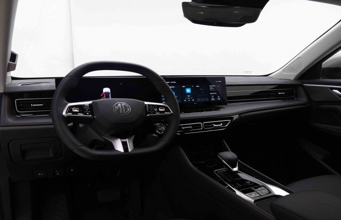 MG_MG_HS_2551748_6.jpg MG_MG_HS_2551748_6.jpg