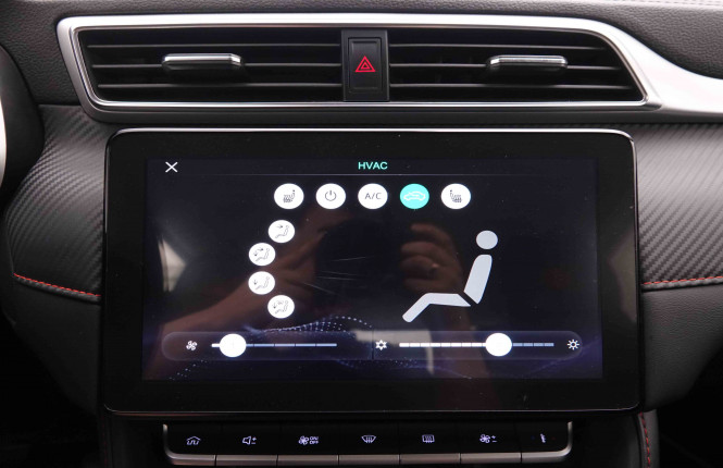 MG_MG_ZS_2548938_12.jpg MG_MG_ZS_2548938_12.jpg