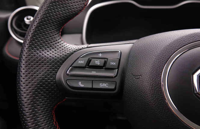 MG_MG_ZS_2548938_18.jpg MG_MG_ZS_2548938_18.jpg