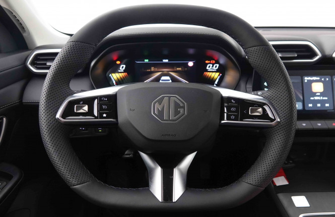 MG_MG_ZS_2549824_8.jpg