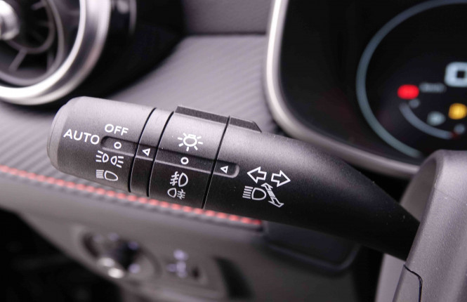 MG_MG_ZS_2549868_15.jpg