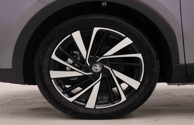 MG_MG_ZS_2551160_21.jpg MG_MG_ZS_2551160_21.jpg