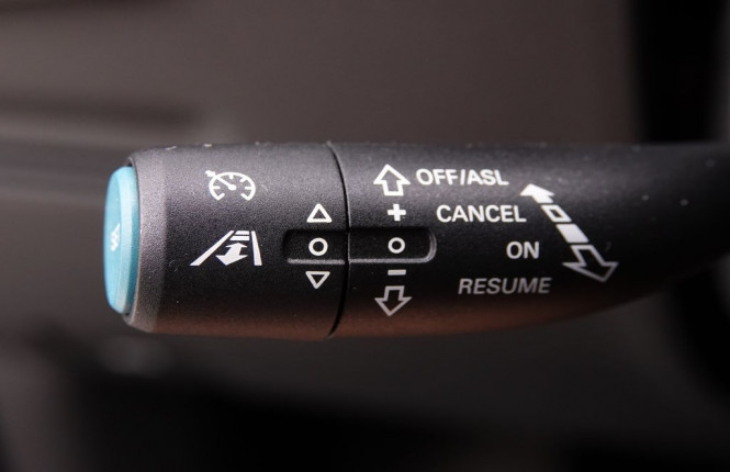 MG_MG_ZS_2551643_21.jpg MG_MG_ZS_2551643_21.jpg