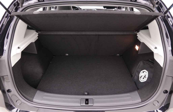 MG_MG_ZS_2551643_5.jpg MG_MG_ZS_2551643_5.jpg