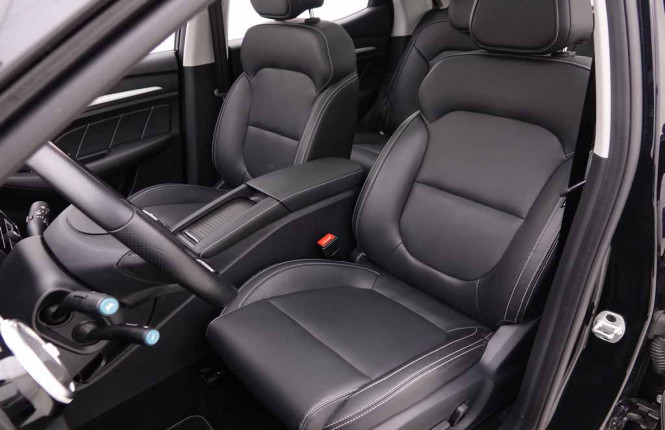 MG_MG_ZS_2551643_6.jpg MG_MG_ZS_2551643_6.jpg