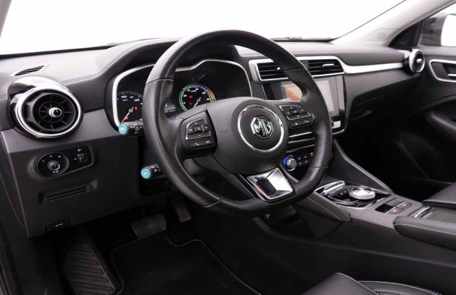 MG_MG_ZS_2551643_9.jpg MG_MG_ZS_2551643_9.jpg