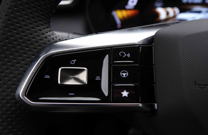 MG_MG_ZS_2652060_18.jpg MG_MG_ZS_2652060_18.jpg