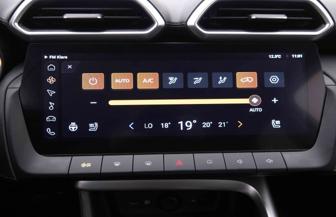 MG_MG_ZS_2652173_42.jpg MG_MG_ZS_2652173_42.jpg