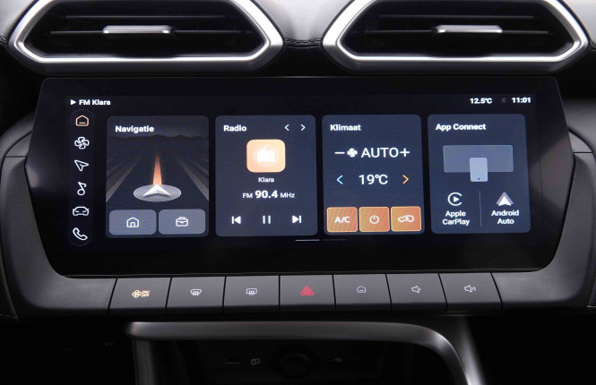 MG_MG_ZS_2652182_44.jpg MG_MG_ZS_2652182_44.jpg