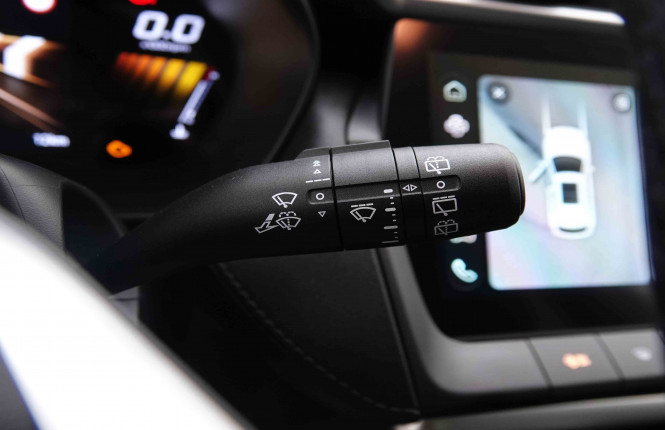 MG_MG_ZS_2652206_16.jpg MG_MG_ZS_2652206_16.jpg