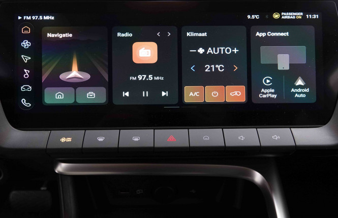 MG_MG_ZS_2652206_37.jpg MG_MG_ZS_2652206_37.jpg