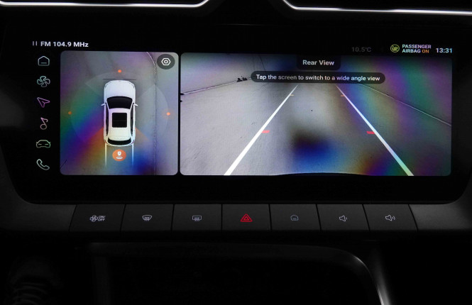 MG_MG_ZS_2652214_10.jpg MG_MG_ZS_2652214_10.jpg