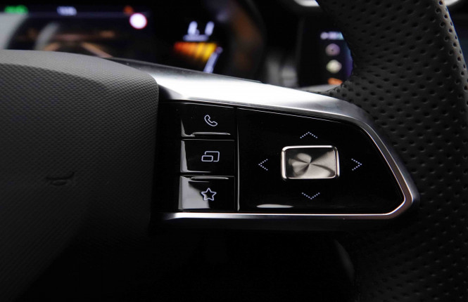 MG_MG_ZS_2652214_19.jpg MG_MG_ZS_2652214_19.jpg