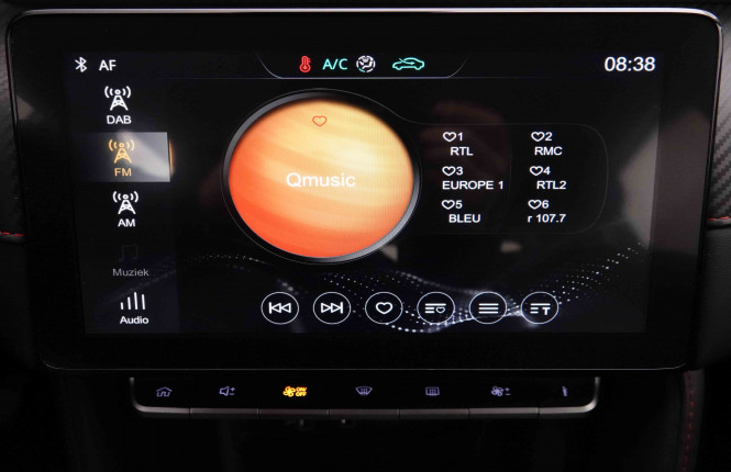 MG_MG_ZS_2652287_10.jpg MG_MG_ZS_2652287_10.jpg