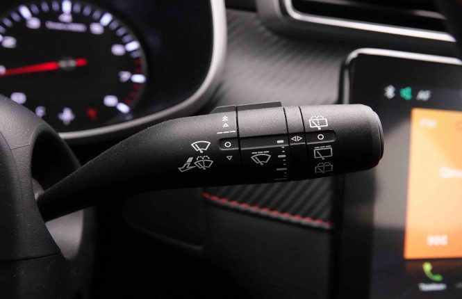 MG_MG_ZS_2652287_15.jpg MG_MG_ZS_2652287_15.jpg