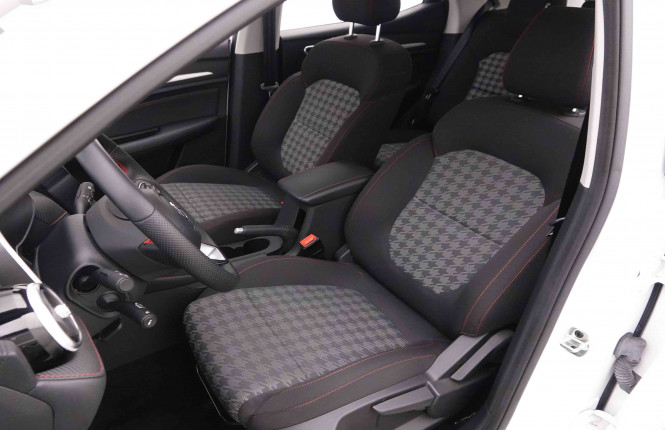 MG_MG_ZS_2652287_6.jpg MG_MG_ZS_2652287_6.jpg