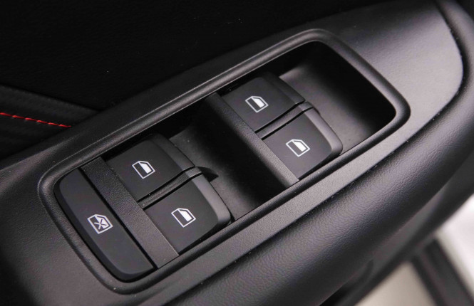 MG_MG_ZS_2652290_20.jpg MG_MG_ZS_2652290_20.jpg