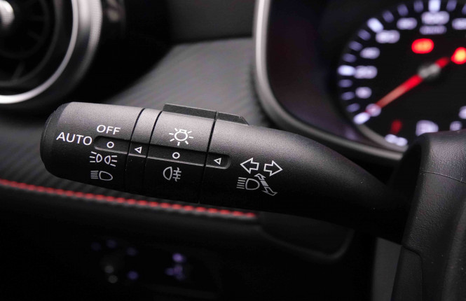 MG_MG_ZS_2652291_15.jpg MG_MG_ZS_2652291_15.jpg