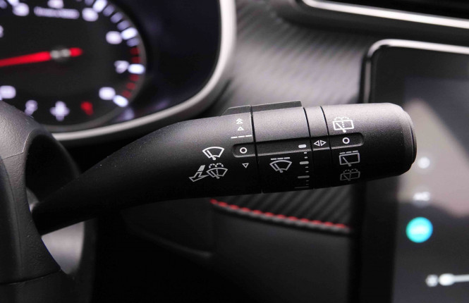 MG_MG_ZS_2652291_16.jpg MG_MG_ZS_2652291_16.jpg