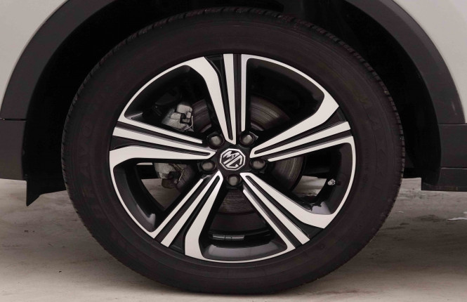 MG_MG_ZS_2652291_21.jpg MG_MG_ZS_2652291_21.jpg