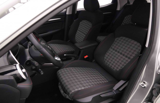 MG_MG_ZS_2652291_6.jpg MG_MG_ZS_2652291_6.jpg