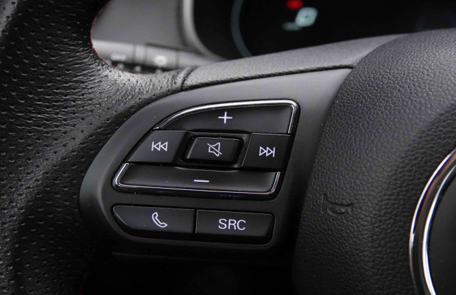 MG_MG_ZS_2652525_19.jpg MG_MG_ZS_2652525_19.jpg