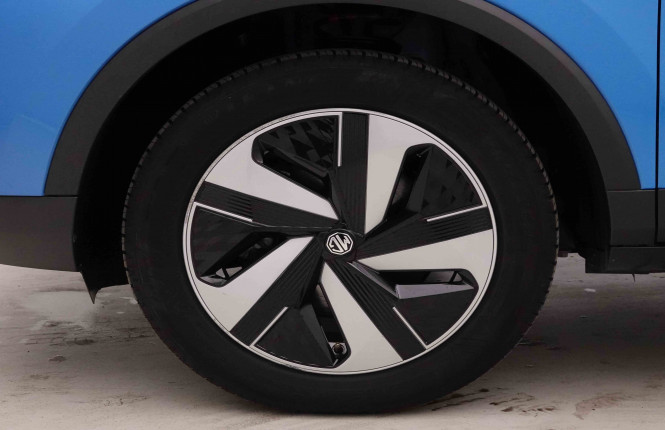 MG_MG_ZS_2652525_22.jpg MG_MG_ZS_2652525_22.jpg